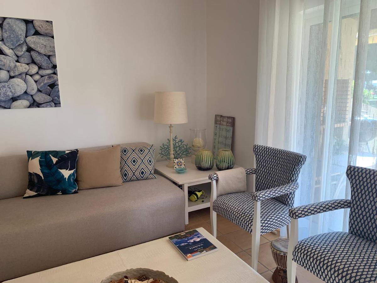 Casa De Ferias Com Piscina - Condominio Vilamouratenis ภายนอก รูปภาพ