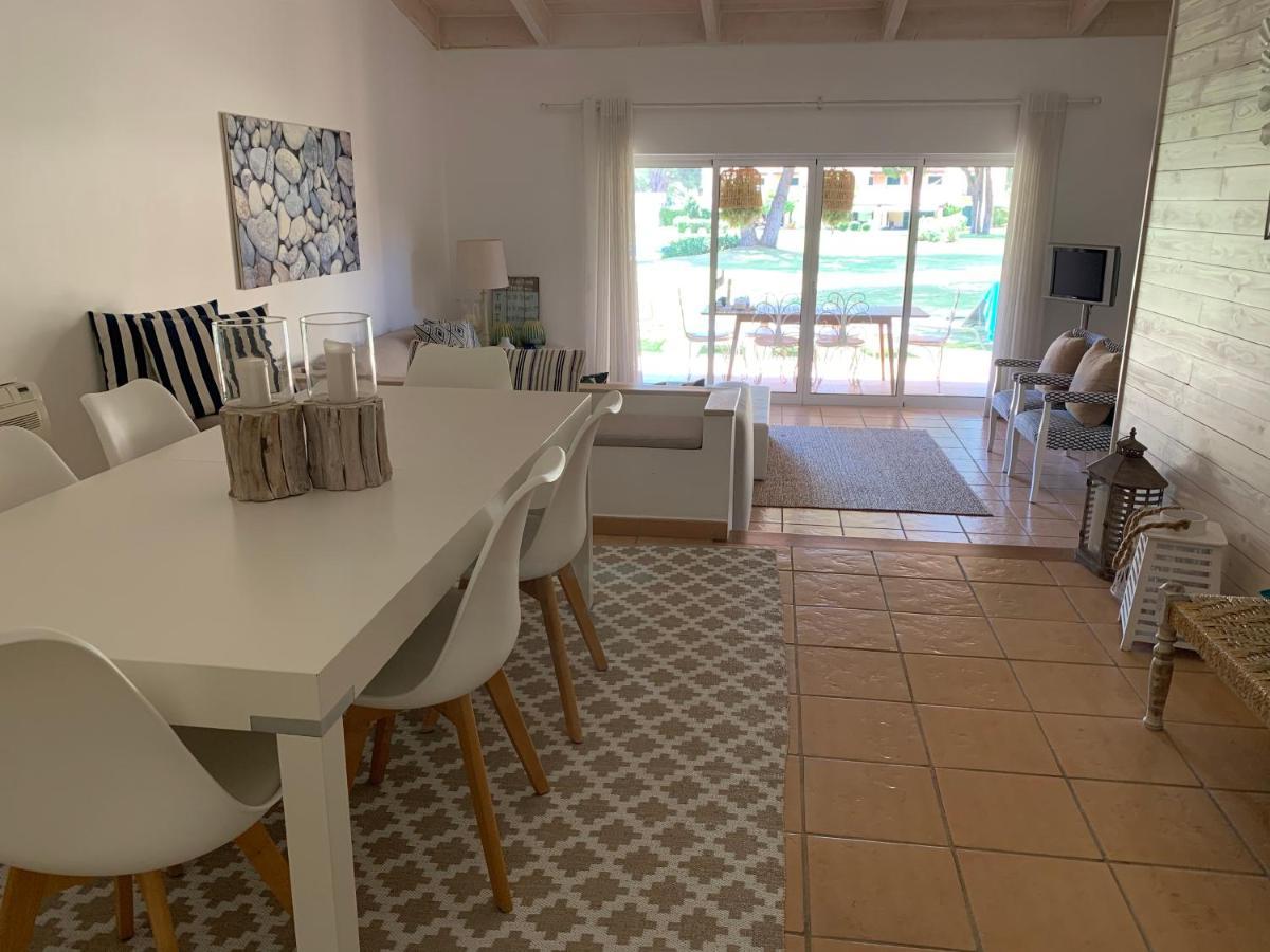 Casa De Ferias Com Piscina - Condominio Vilamouratenis ภายนอก รูปภาพ